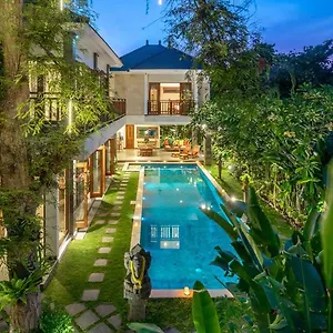 https://villa-khaleesi.hotelsseminyak.net