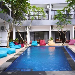 https://summer-of-surf.hotelsseminyak.net